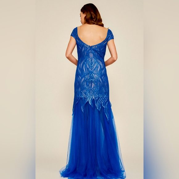 Tadashi Shoji Blue Gown - Picture 2 of 7